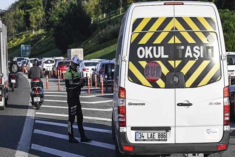 İstanbul'da okul servis araçlarına yönelik denetimler sürdürülüyor haberinin görseli