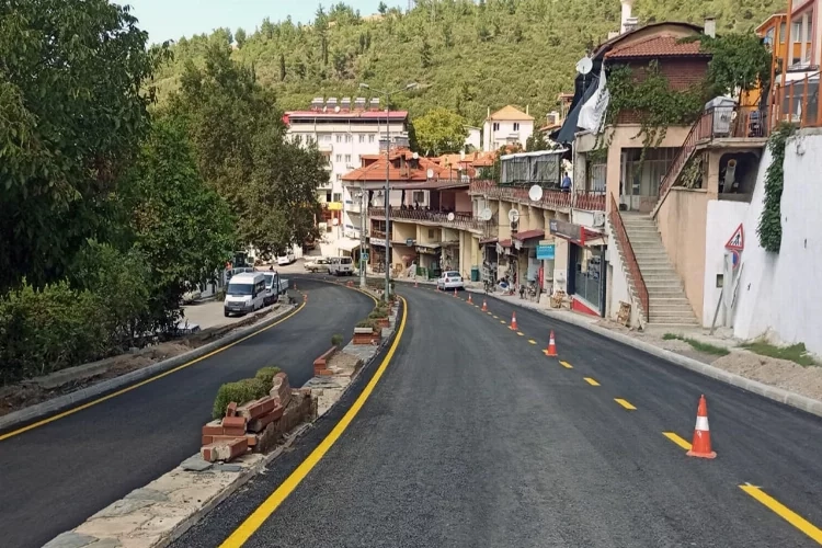 Kavaklıdere’nin 3 mahallesi asfalta kavuştu haberinin görseli