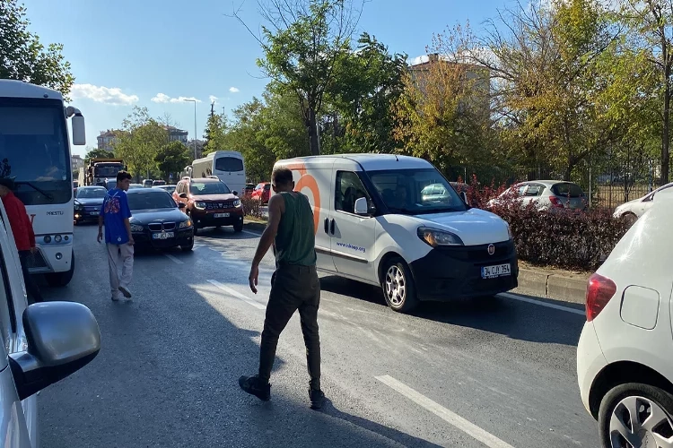 Tekirdağ’da alkollü şahıs trafiği birbirine kattı