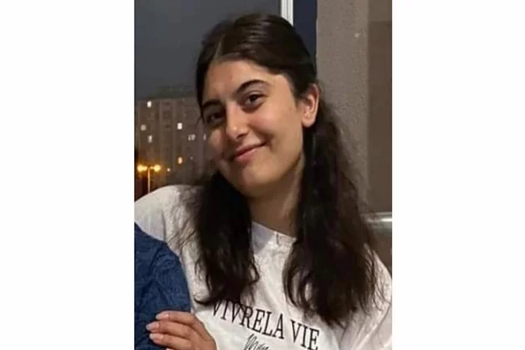 Genç kadını internetten satın aldığı tüfek ile öldürmüş haberinin görseli