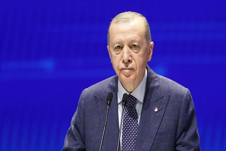 Cumhurbaşkanı Erdoğan: Ülkemizin 81 vilayetini deprem bölgesi kabul ederek çalışmalıyız haberinin görseli