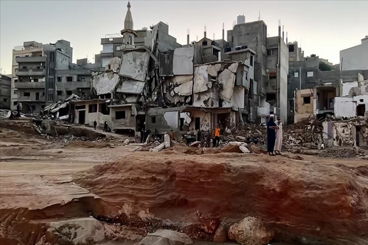 Sel felaketinin vurduğu Libya’nın Derne kenti savaş alanını andırıyor haberinin görseli