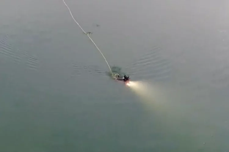 Şırnak’ta su altı dronlu cankurtaran dönemi haberinin görseli