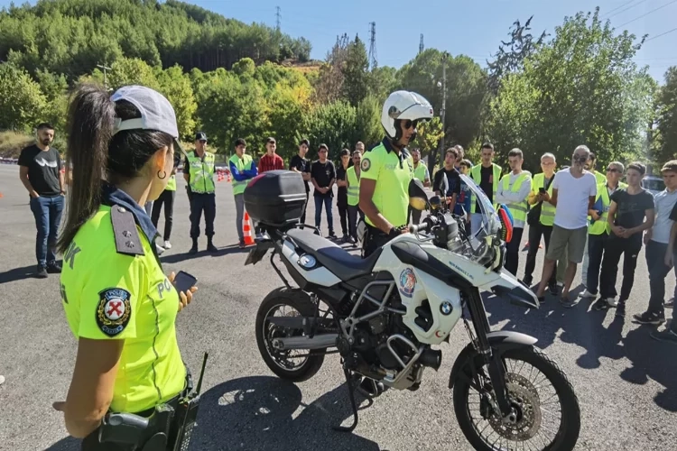  Muğla'da güvenli sürüş eğitimi