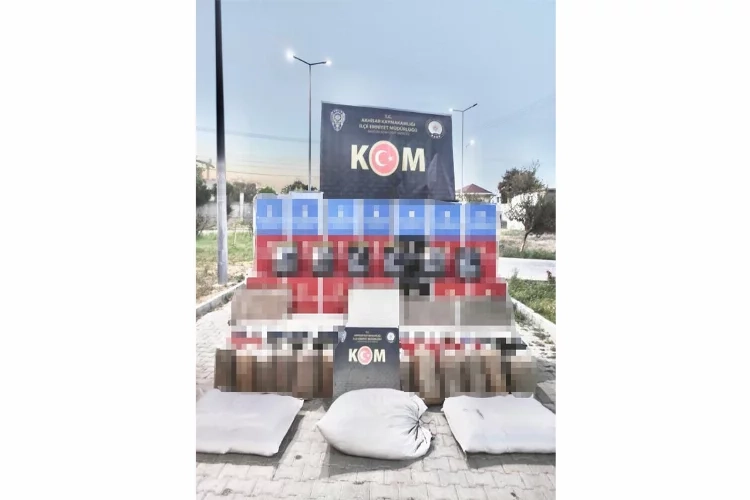 Manisa'da 1 ton bandrolsüz tütün ele geçirildi haberinin görseli