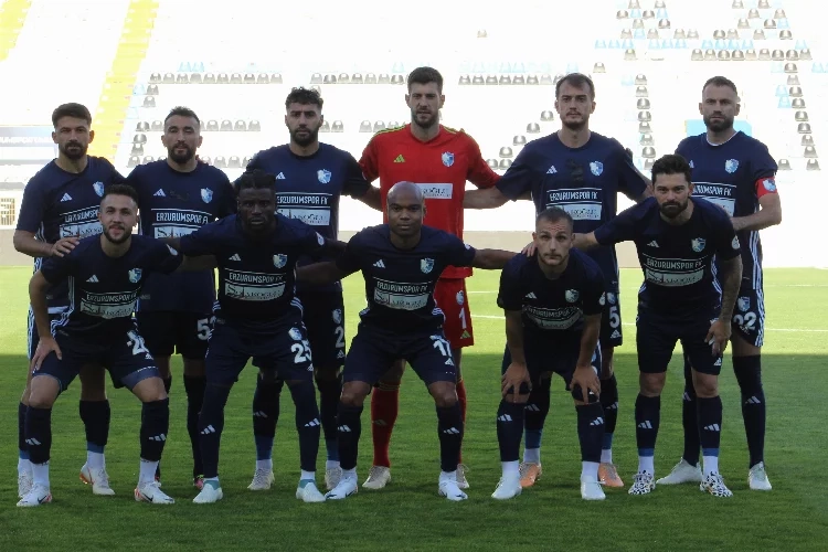 Erzurumspor'da yüzler gülüyor haberinin görseli