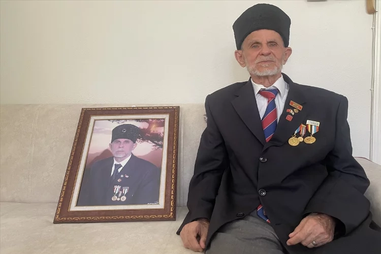 İzmirli Kore gazisi yaşadıklarını anlattı haberinin görseli