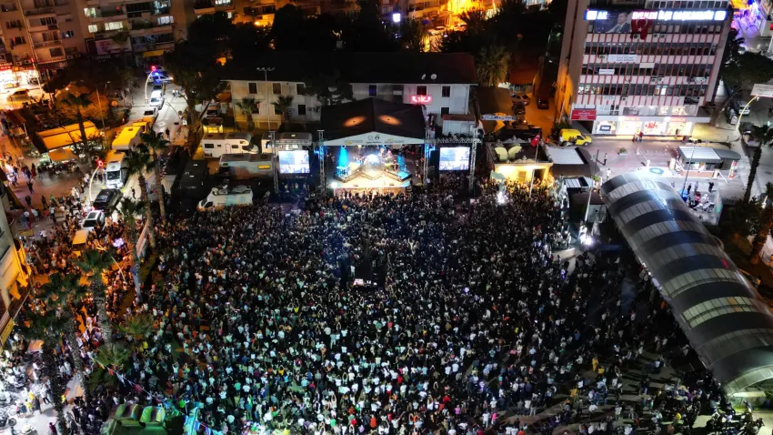 KONSER (5))