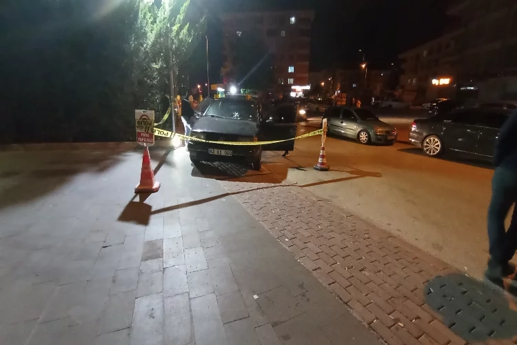 Konya'da silahlı saldırı: Yaralı kendi arabasıyla hastaneye gitti haberinin görseli