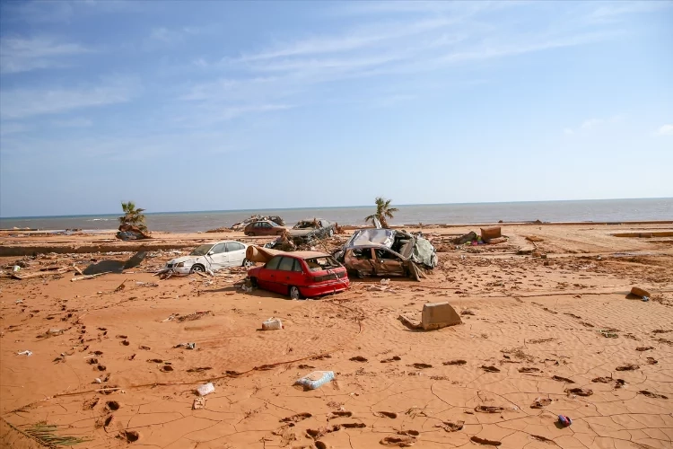 Libya'daki Derne kentinde selin acı izleri görülüyor haberinin görseli