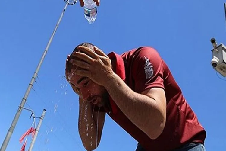 İzmir'de haftalık hava durumu - 18 Eylül / 22 Eylül 2023 haberinin görseli