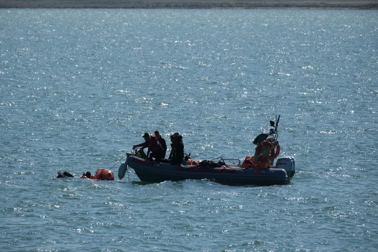 İzmir helikopter kazası 3 can aldı haberinin görseli