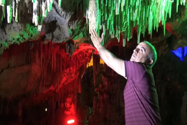 Denizli Keloğlan Mağarası, ilçede saç turizmi başlattı haberinin görseli
