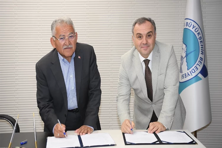 İş arayanlar ve işverenler bu merkezde bir araya gelecek haberinin görseli
