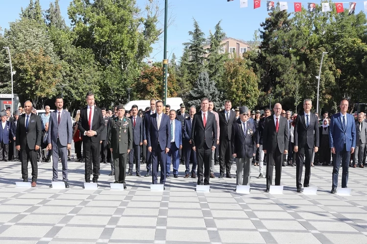 Burdur'da Gaziler Anma etkinliği gerçekleşti haberinin görseli