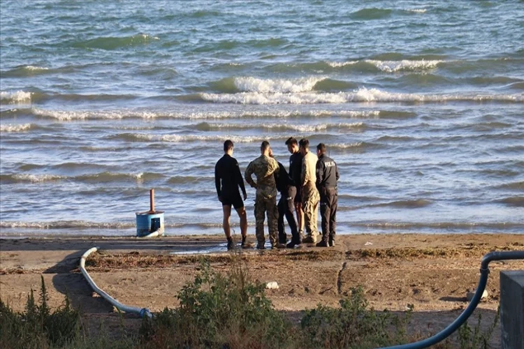 Eğirdir Gölü'ndeki el bombaları imha edildi