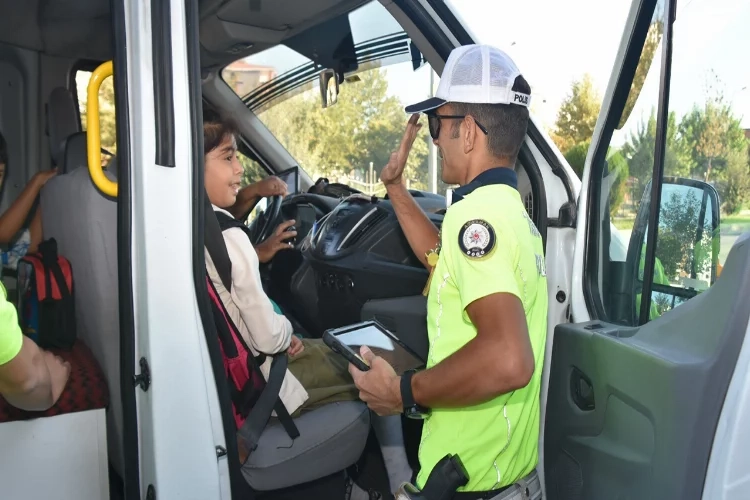 Adıyaman’da okul servisleri denetleniyor   haberinin görseli