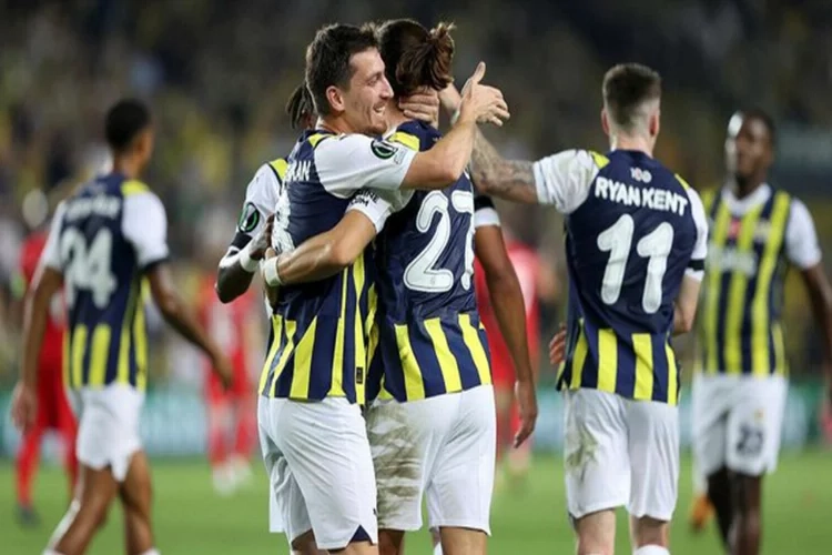 Fenerbahçe UEFA Avrupa Konferans Ligi'nde galip geldi haberinin görseli