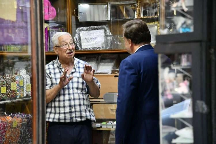 Başkan Orkan Çarşı esnafını ziyaret etti haberinin görseli