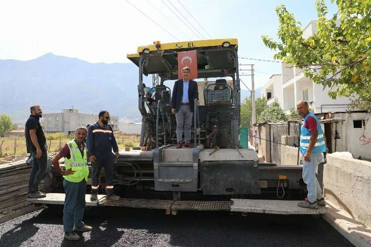 Manisa'nın mahallelerinde altyapı çalışmaları başladı