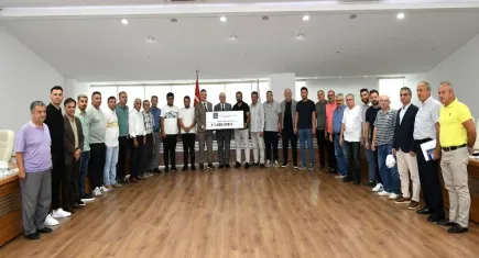 Karabağlar’da amatör spor kulüplerine büyük destek!