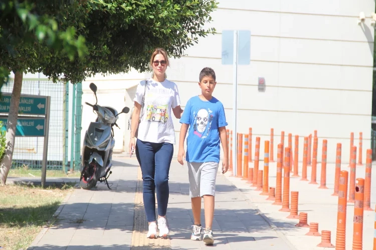 10 yaşındaki çocuğa köpek saldırdı: Ölümden döndü... haberinin görseli