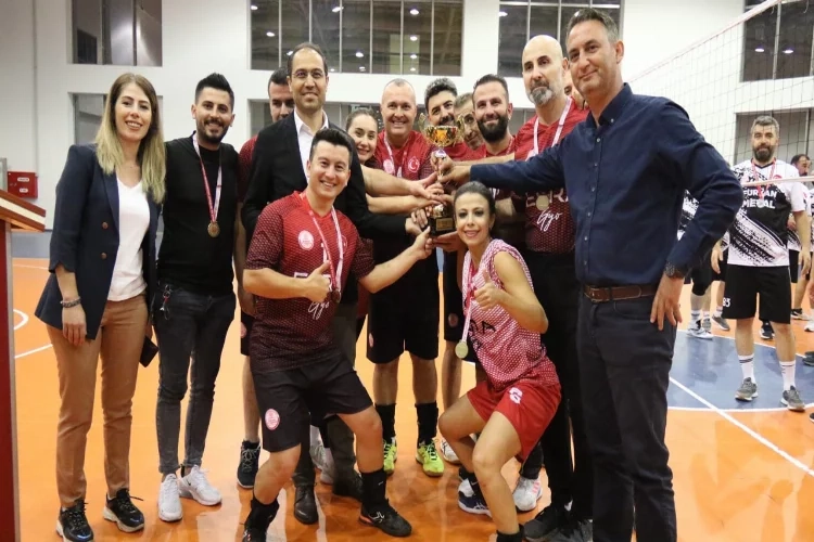 Şampiyon Kayseri Şehir Hastanesi oldu haberinin görseli