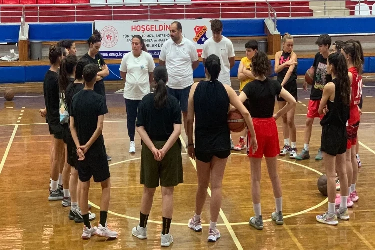 Aydın GSİM Kadın Basketbol Takımı yeni sezona hazırlanıyor haberinin görseli