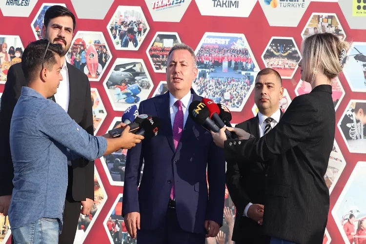 İzmir Valisi Elban'dan TEKNOFEST Elon Mask açıklaması haberinin görseli