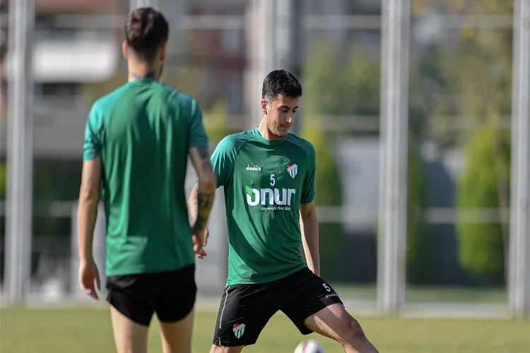 Bursaspor, Altınordu ile karşılaşmaya hazır! haberinin görseli