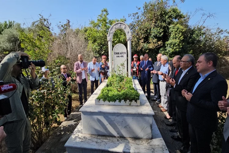 Manisa'da Yörük Ali Efe mezarı başında anıldı haberinin görseli