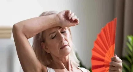 Menopoz kanaması kanser belirtisi mi? haberinin görseli