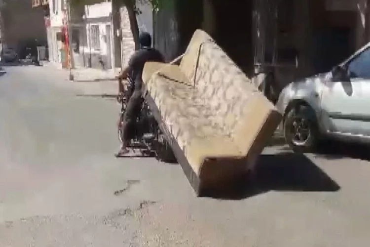 Kilis'te ilginç yük taşıma yöntemi haberinin görseli