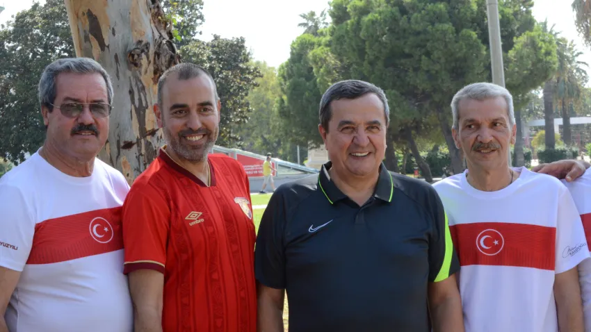 Efsane Futbolculara (1)