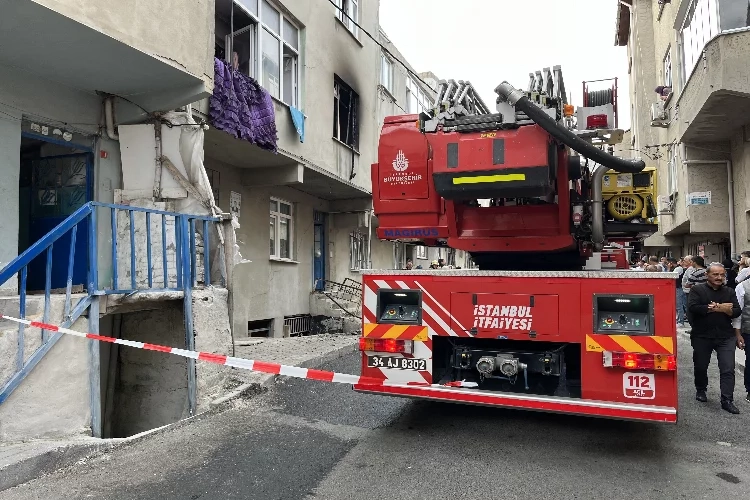 Avcılar’da daire yangını: 3’ü çocuk 8 kişi kurtarıldı haberinin görseli
