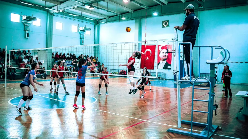 Bayraklı’da kış spor okulları kayıtları başladı (5)