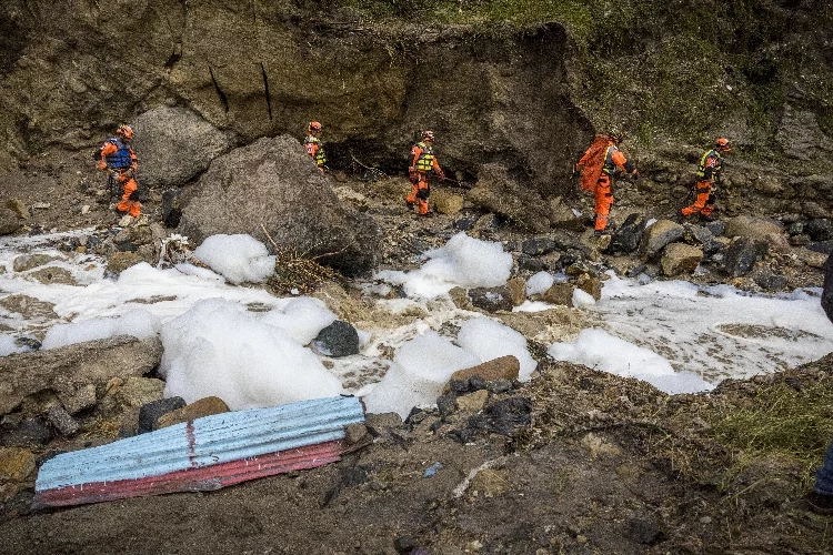 Guatemala'da şiddetli yağış su taşkınlarına sebep oldu: 6 ölü, 13 kayıp haberinin görseli