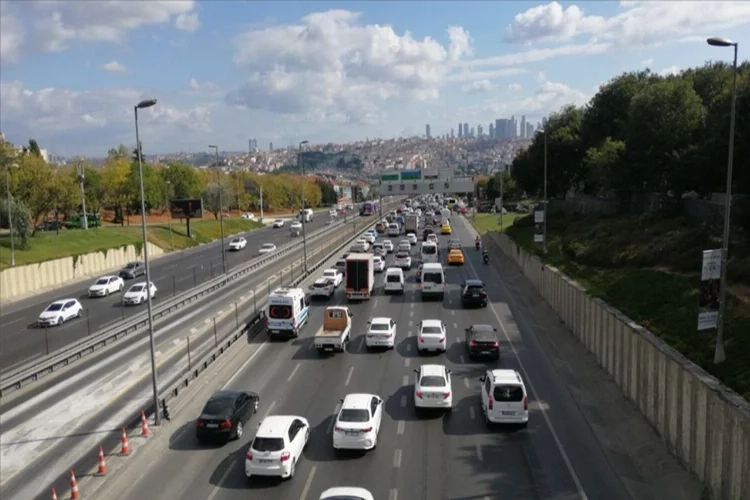 İstanbul'da trafik yoğunluğu haberinin görseli