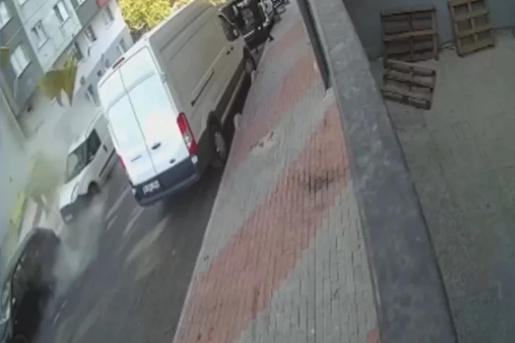 İstanbul’da 16 katlı böyle çöktü: Orada bulunanlar faciadan son anda kurtuldu haberinin görseli