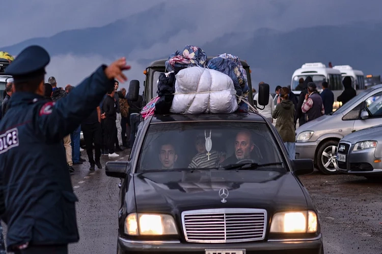 Azerbaycan'daki patlamada çok sayıda kişi öldü