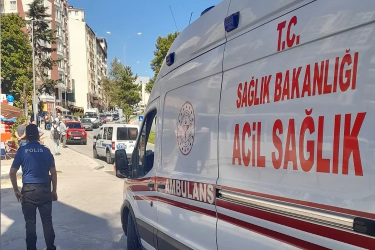 Bilecik'te kaza: Otomobil ile bisiklet çarpıştı haberinin görseli