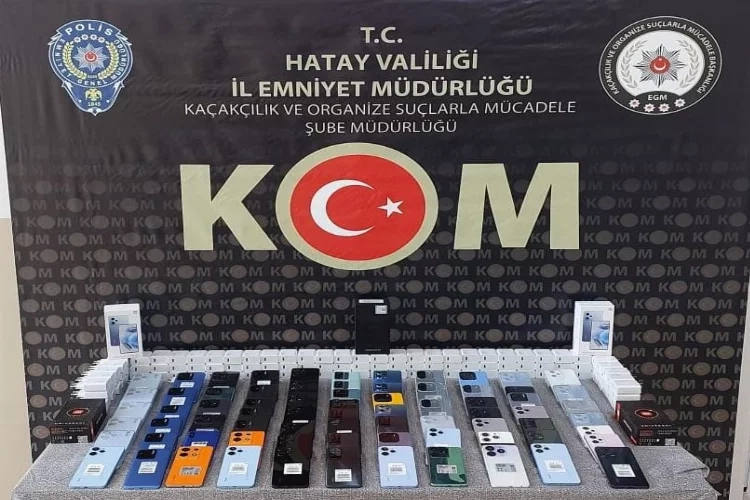 Hatay'da kaçak telefon operasyonu haberinin görseli