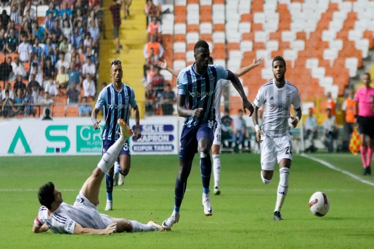Beşiktaş deplasmanda Adana'ya yenildi haberinin görseli