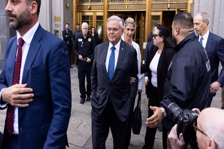 ABD’li senatör Menendez, hakkındaki suçlamaları reddetti haberinin görseli