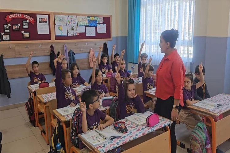 Sağlık Bakanı Koca'dan solunum yolu enfeksiyonu paylaşımı haberinin görseli