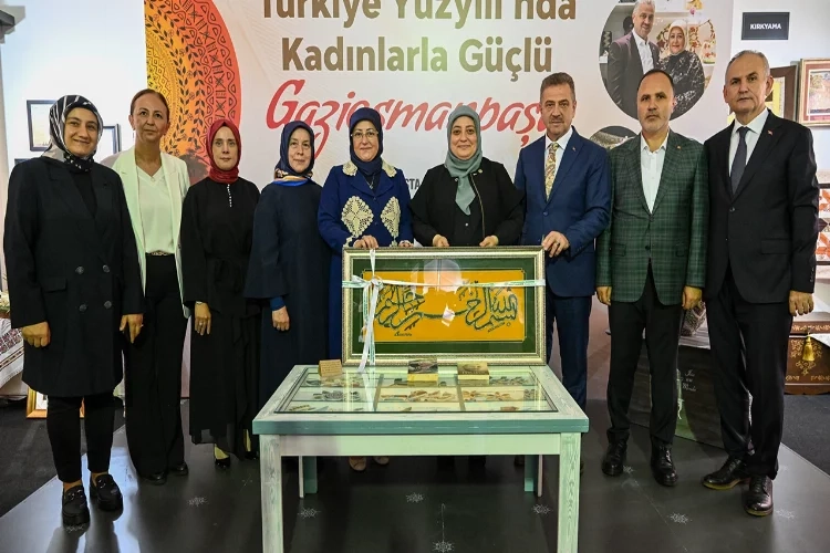 İstanbul'da  ‘El Sanatları Sergisi’ görücüye çıktı