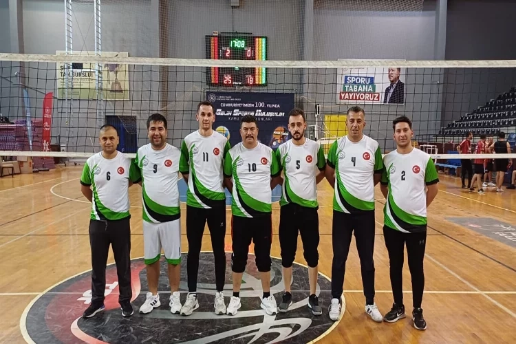 Çameli Belediyesi Voleybol Takımı turnuvada rahat kazandı