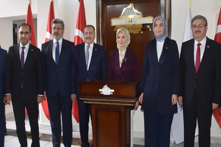 Bakan Mahinur Özdemir Göktaş, Afyonkarahisar'da haberinin görseli