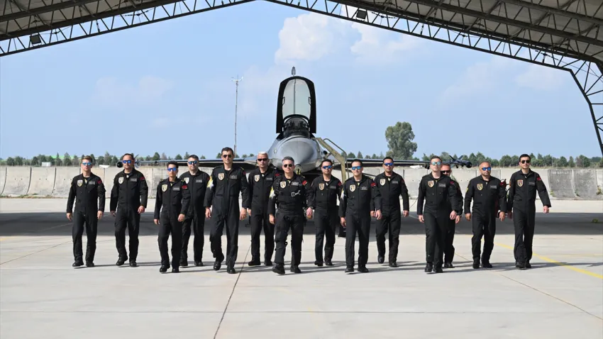 SOLOTÜRK pilotları TEKNOFEST (1)