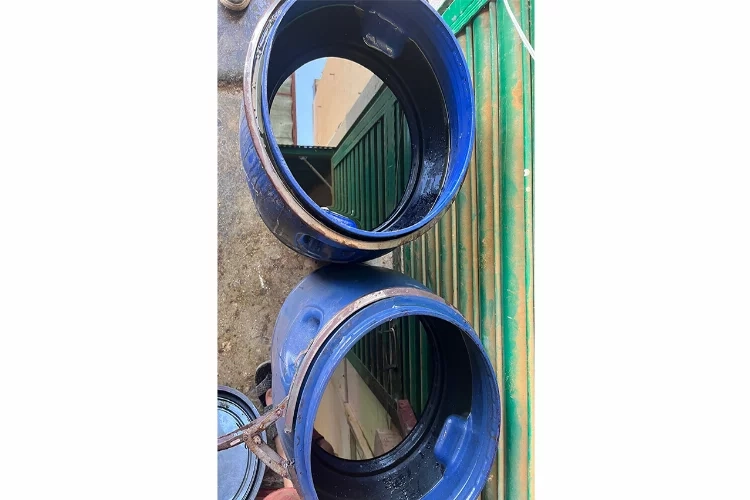 Adana'da kaçakçılara ağır darbe: 17 bin 800 litre kaçak akaryakıt ele geçirildi haberinin görseli
